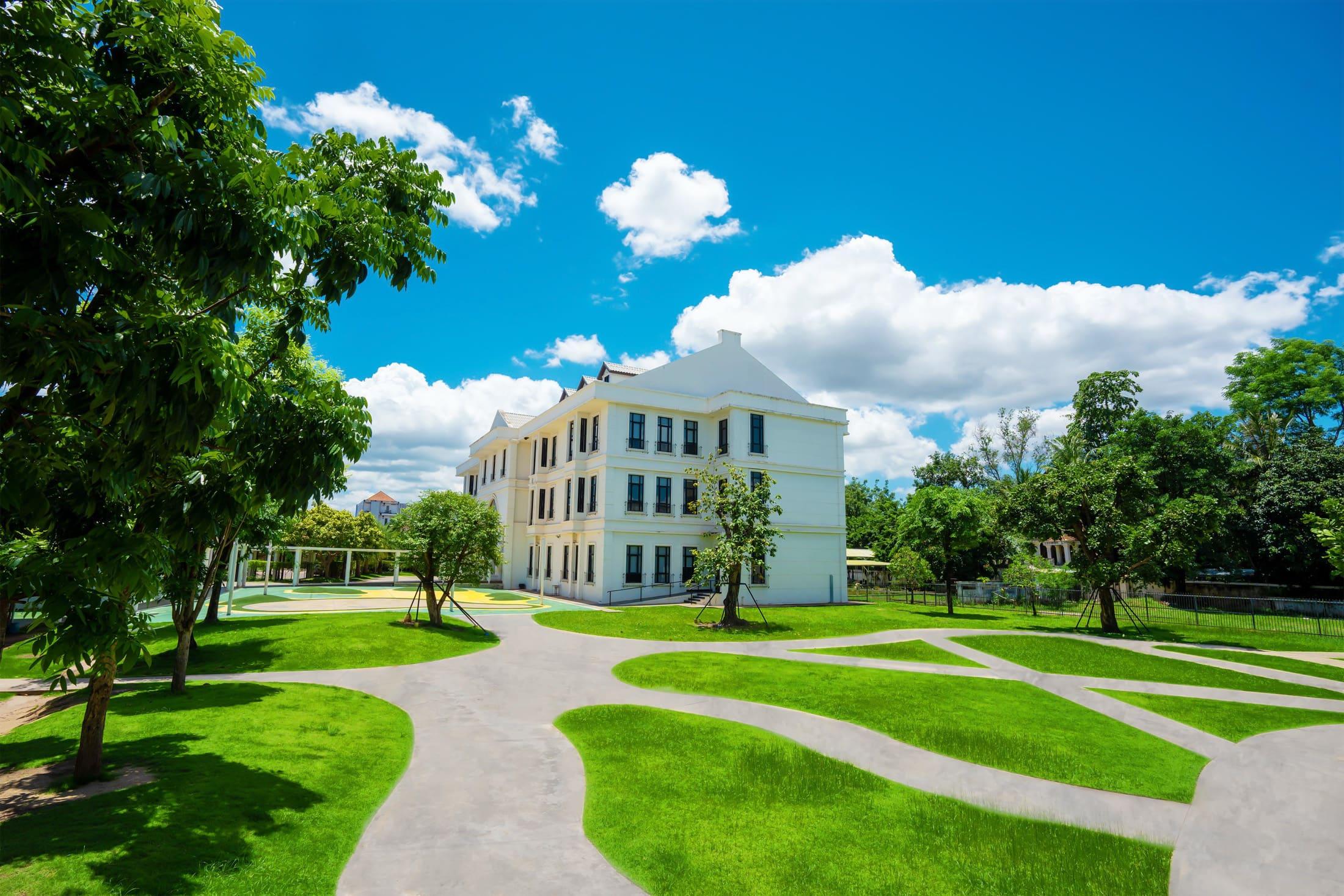 Heathfield International School Admin Building